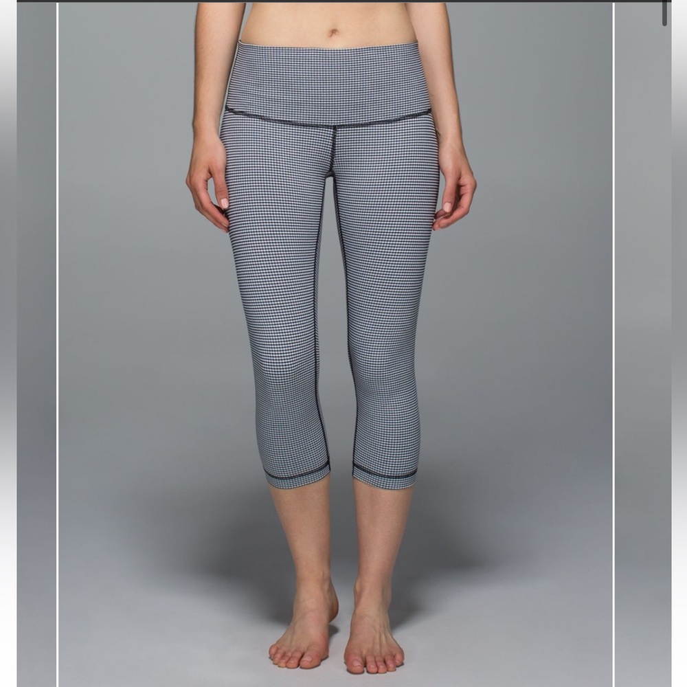 Lululemon Wunder Under Crop II Gingham Luon White Black 6
